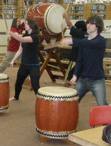 students learning taiko at Concord-Carlisle high school